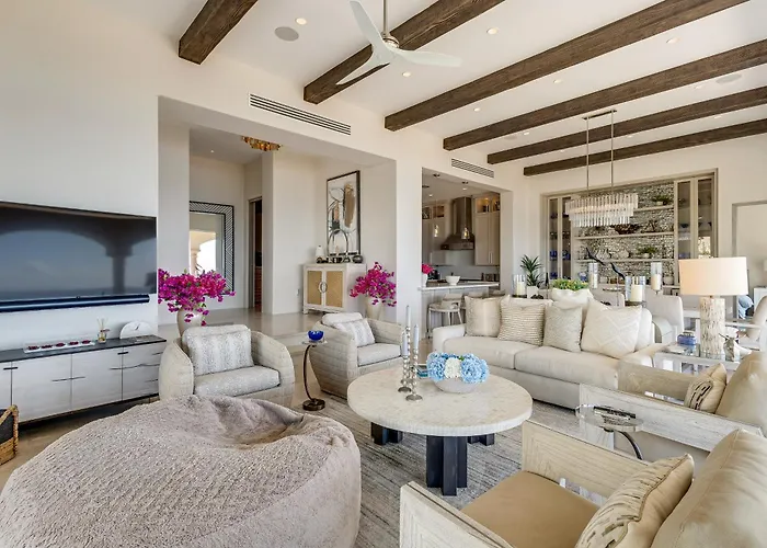 Holiday home Pool, Hot Tub & Outdoor Kitchen! Palmilla Escape *