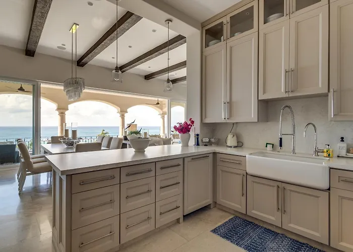 Holiday home Pool, Hot Tub & Outdoor Kitchen! Palmilla Escape *